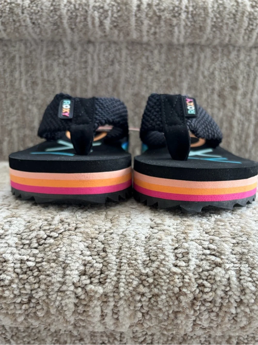 Little Girls 11 Roxy Rainbow Kallie II Wedge Flip Flop Sandals Platform Black